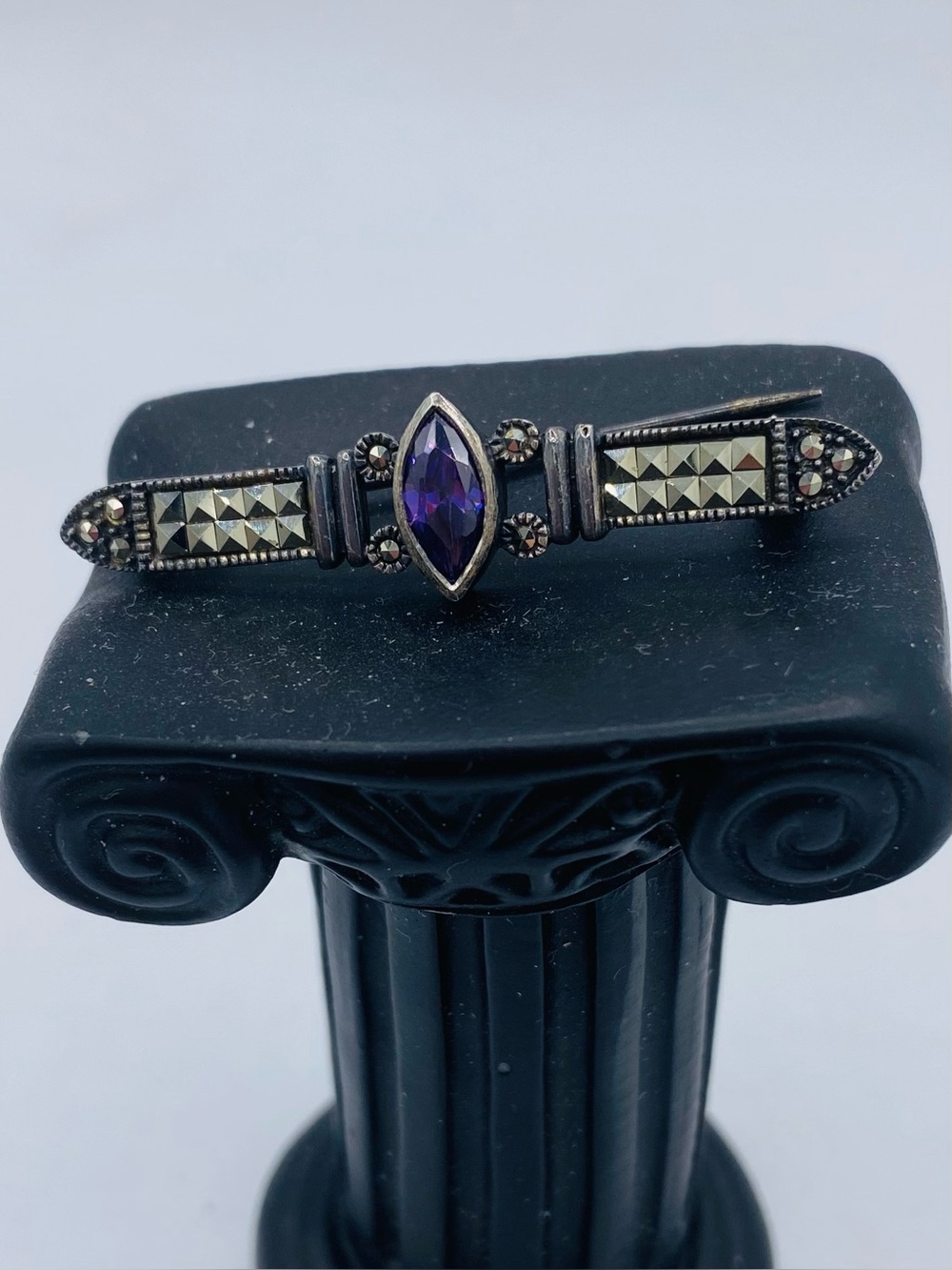 Vintage Sterling Silver Marquise Amethyst Marcasite Bar Pin - Purple